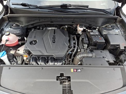 Used 2023 Kia Sorento LX image 28