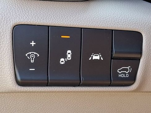 Used 2020 Kia Sportage EX FWD image 25