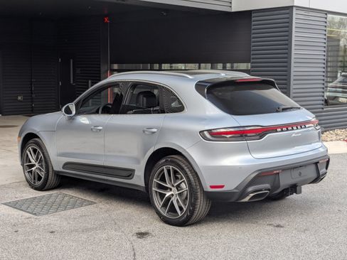 New 2026 Porsche Macan AWD/4WD image 3