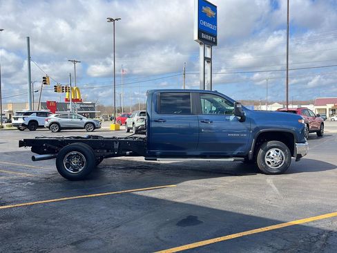 New 2026 Chevrolet Silverado 3500 LT w/ Convenience Package image 6