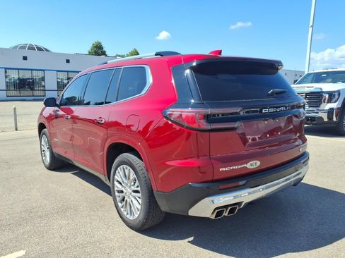 Used 2024 GMC Acadia Denali FWD image 7