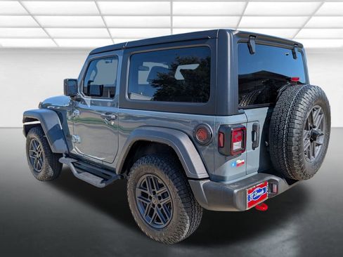 Used 2024 Jeep Wrangler Sport AWD/4WD image 2