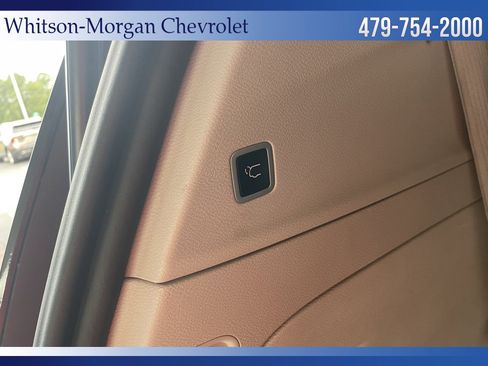 Used 2022 Chrysler Voyager LX image 52