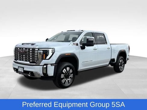 Used 2026 GMC Sierra 2500 Denali w/ Denali Reserve Package AWD/4WD image 1