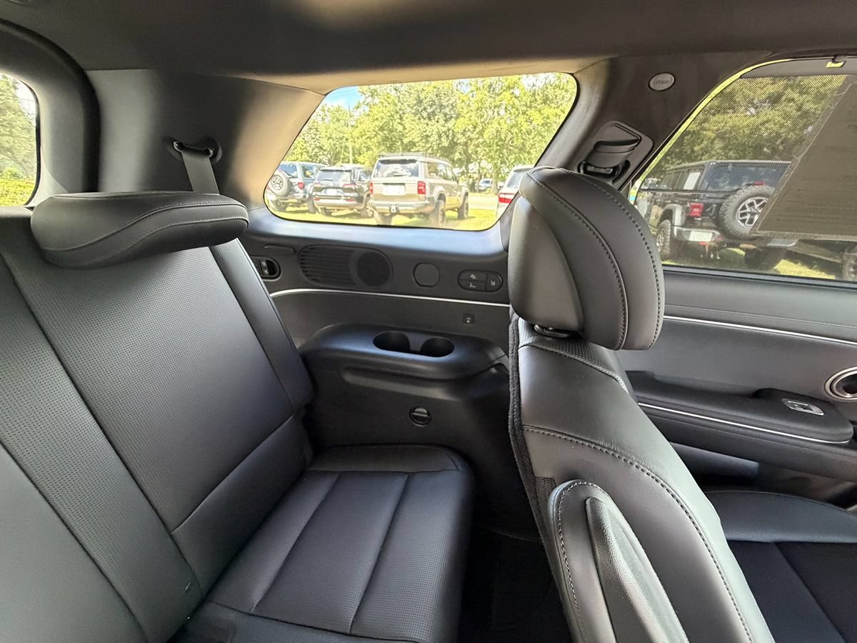Used 2026 Hyundai Palisade Calligraphy AWD/4WD image 23