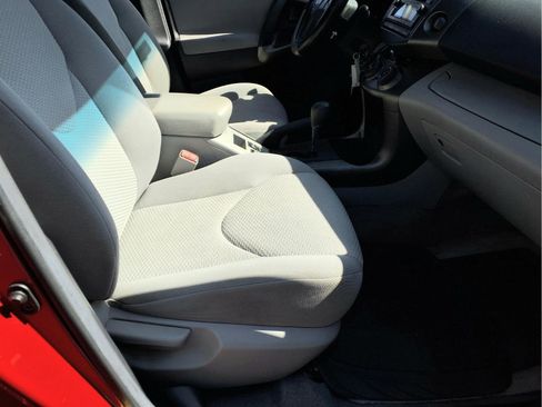 Used 2012 Toyota RAV4 4WD w/ Upgrade Value Pkg image 23