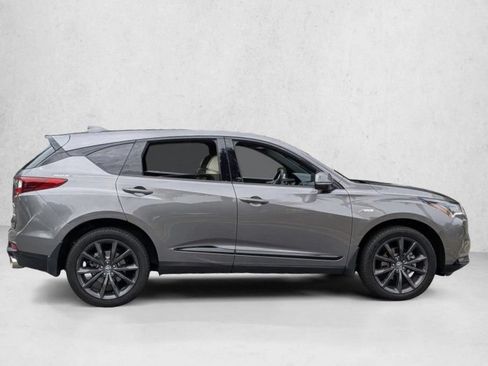 Used 2025 Acura RDX SH-AWD image 9