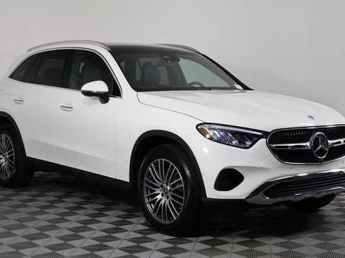 Certified 2026 Mercedes-Benz GLC 300 image 3