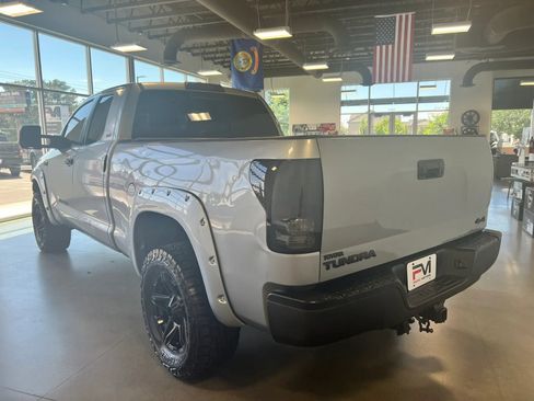Used 2008 Toyota Tundra SR5 AWD/4WD image 5
