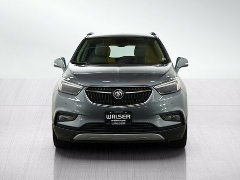 Used 2019 Buick Encore Essence w/ Safety Package II FWD image 8