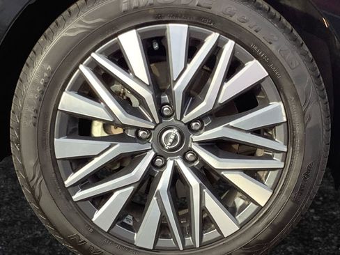 Used 2024 Nissan Altima 2.5 SV image 25