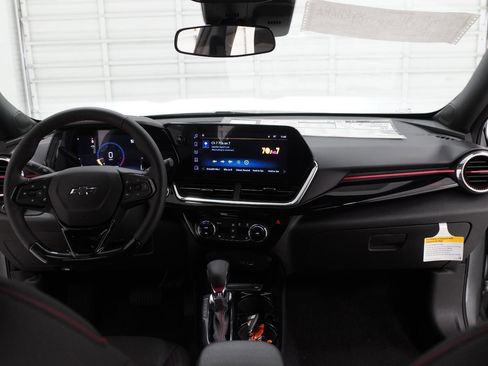 New 2026 Chevrolet Trax RS FWD image 35