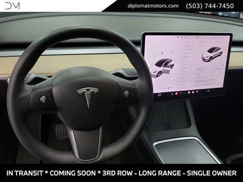Used 2022 Tesla Model Y Long Range AWD/4WD image 8