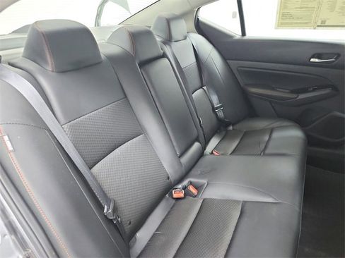 Used 2025 Nissan Altima 2.5 SR image 37