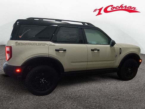 New 2025 Ford Bronco Sport Outer Banks w/ Sasquatch Outer Banks Package image 8