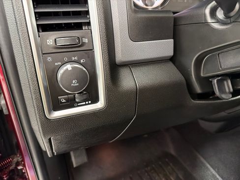 Used 2019 RAM 1500 Classic Warlock image 14