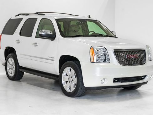 Used 2012 GMC Yukon SLT AWD/4WD image 6