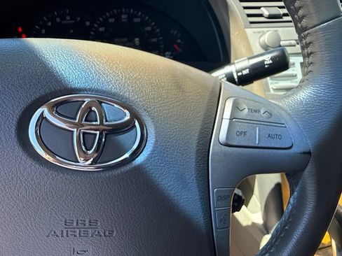 Used 2007 Toyota Camry XLE FWD image 24