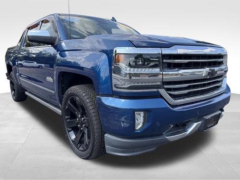 Used 2017 Chevrolet Silverado 1500 High Country w/ High Desert Package AWD/4WD image 7