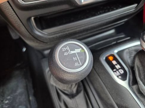 Used 2023 Jeep Wrangler Sport AWD/4WD image 26