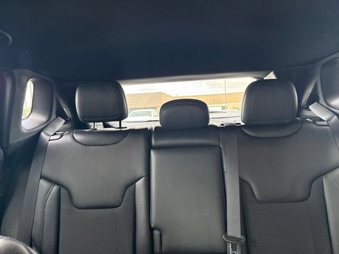 Used 2025 Jeep Compass Latitude w/ Altitude Special Edition AWD/4WD image 7