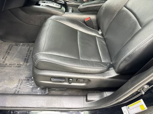 Used 2019 Honda Pilot Touring image 26