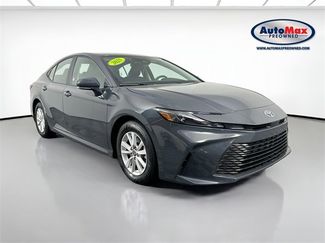 Used 2025 Toyota Camry LE video 1