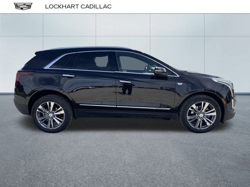 Used 2025 Cadillac XT5 Premium Luxury image 2