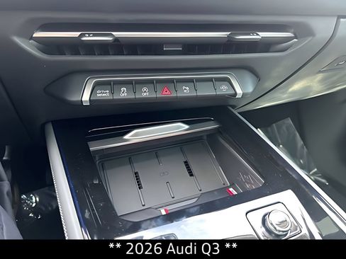 New 2026 Audi Q3 quattro 2.0T AWD/4WD image 33