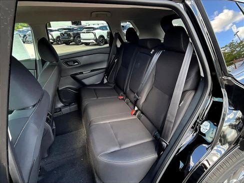 New 2026 Nissan Rogue S image 15