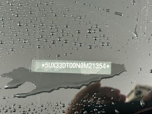 Used 2022 BMW X4 xDrive30i w/ Convenience Package image 35