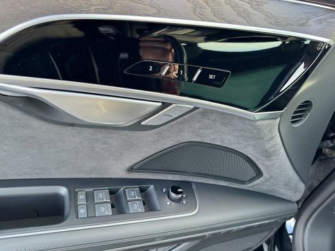 Used 2024 Audi A8 L 3.0T image 16