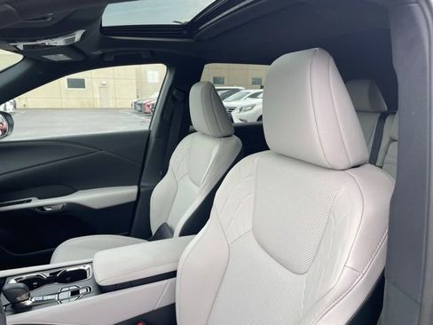 Used 2024 Lexus RX 350 Premium w/ Convenience Package image 5