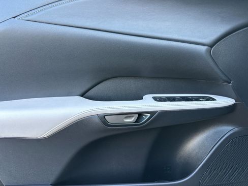 Used 2024 Lexus RX 350 Premium image 11