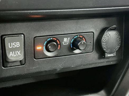 Used 2017 Toyota 4Runner Limited AWD/4WD image 26