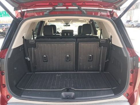 Used 2023 Nissan Pathfinder Platinum w/ Cargo Package image 22