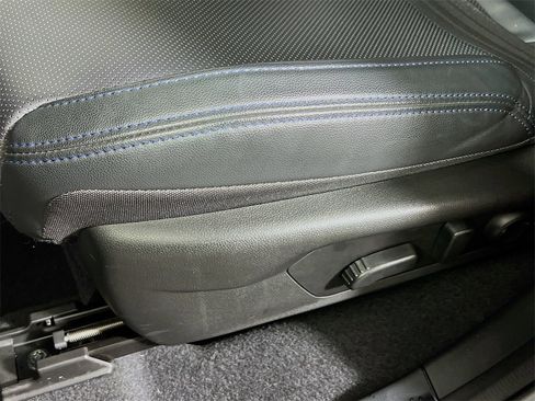 Certified 2025 Subaru Forester Limited w/ Popular Package #2 image 19