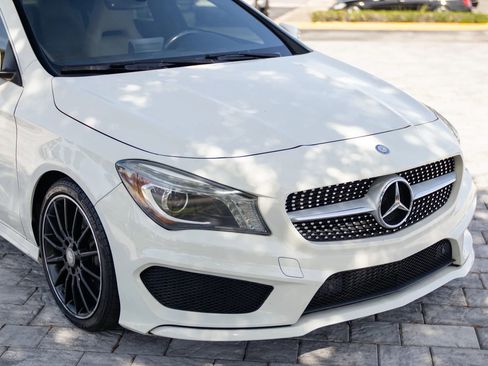 Used 2015 Mercedes-Benz CLA 250 image 4
