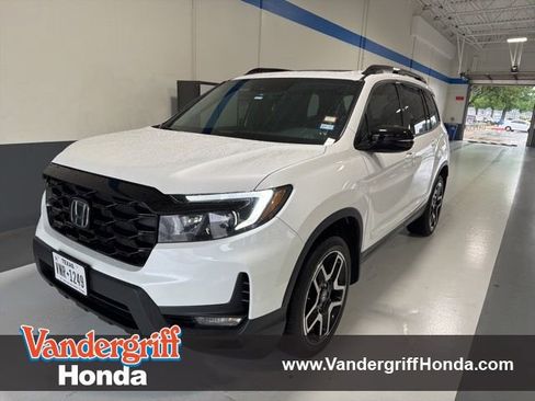 Used 2023 Honda Passport Elite image 1