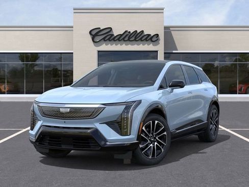 New 2025 Cadillac Optiq Sport 1 w/ LPO, Floor Liner Package image 6