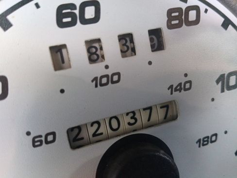 Used 2002 Ford Explorer Sport Trac 2WD image 9