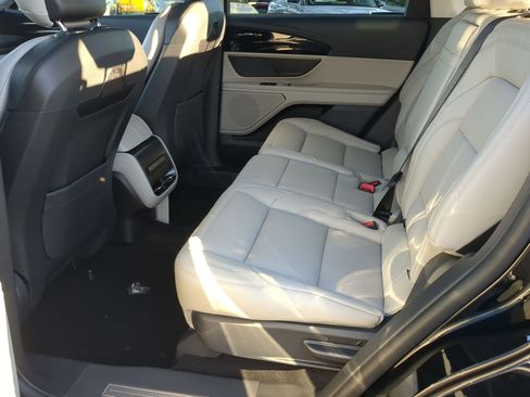 New 2026 Lincoln Nautilus Premier AWD/4WD image 21