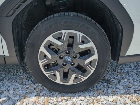 Used 2026 Subaru Forester AWD/4WD image 12