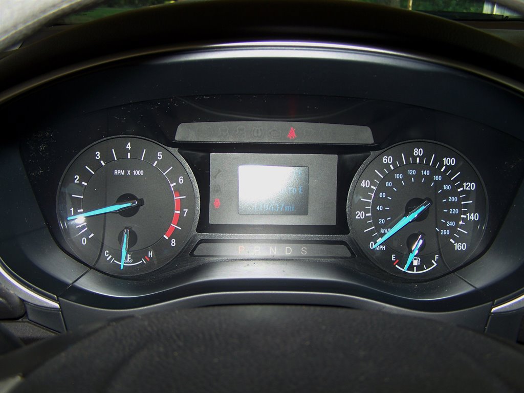 Used 2014 Ford Fusion S FWD image 8