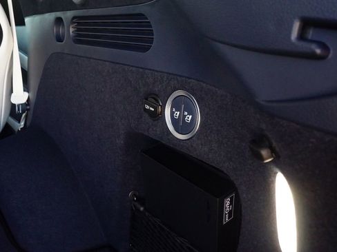 New 2025 Genesis GV80 3.5T Prestige image 22