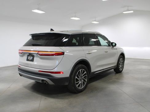 Used 2022 Lincoln Corsair FWD image 9