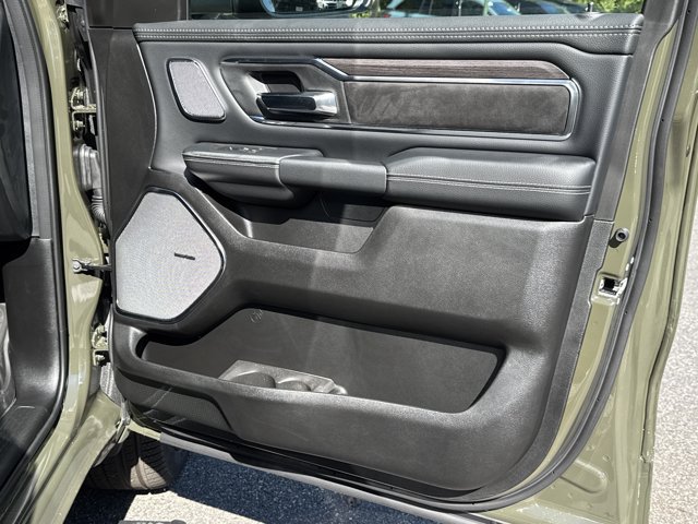 New 2027 RAM 1500 Laramie AWD/4WD image 13