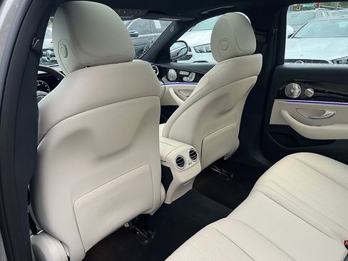 Used 2021 Mercedes-Benz E 350 Sedan image 26