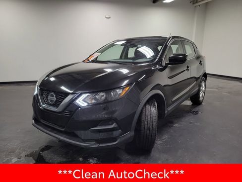 Used 2021 Nissan Rogue Sport S image 4