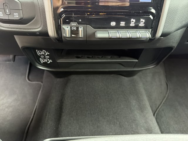 Used 2026 RAM 2500 Big Horn AWD/4WD image 23